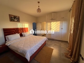 Villa à louer à Ain Diab. Piscine et terrasse Superficie 400 m². Tout confort climatiseur et cheminée - Villa à louer - Casablanca