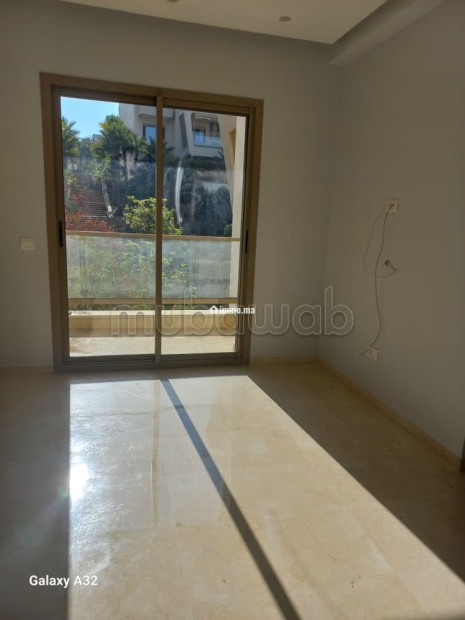 Location Apartement à Ville Verte avec Terrasse residence. Surface totale 140 m². Avec ascenseur et espace vert - Location Immobilier - Bouskoura - photo 5