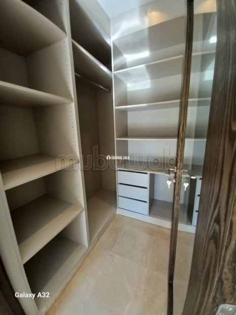 Location Apartement à Ville Verte avec Terrasse residence. Surface totale 140 m². Avec ascenseur et espace vert - Location Immobilier - Bouskoura - photo 6