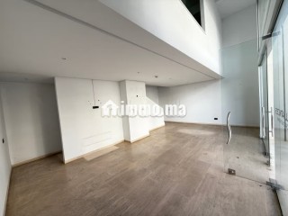 Magnifique magasin sur l’avenue haut agdal - Appartement à vendre - Rabat