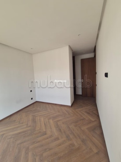 Location appartement neuf sur CFC vu jardin - Location Immobilier - Casablanca - photo 4