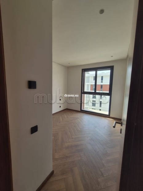Location appartement neuf sur CFC vu jardin - Location Immobilier - Casablanca - photo 7