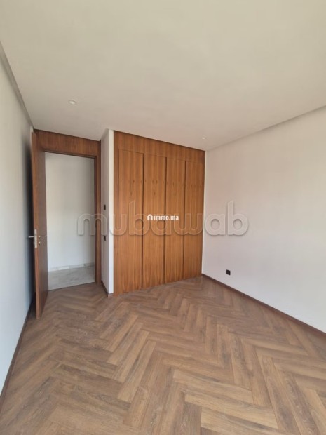 Location appartement neuf sur CFC vu jardin - Location Immobilier - Casablanca - photo 8