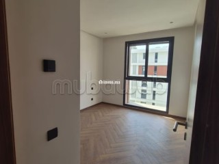 Location appartement neuf sur CFC vu jardin - Appartement à louer - Casablanca
