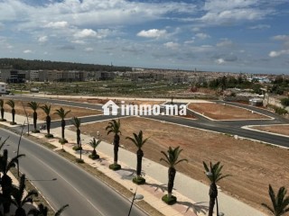 Terrain 3 façades en vente R plus 3. Surface totale 125 m² - Terrain à vendre - Benslimane