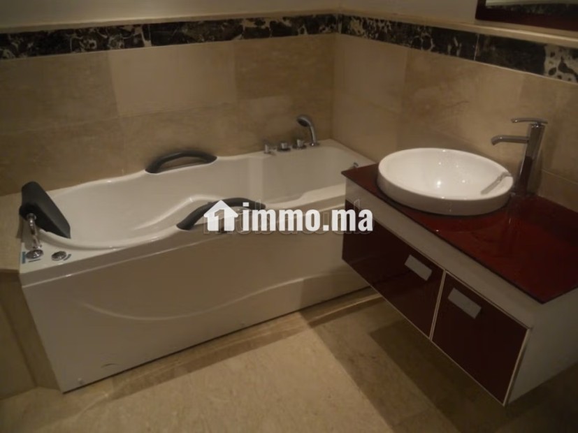 Appartement meublé à louer sur RACINE - Location Immobilier - Casablanca - photo 5