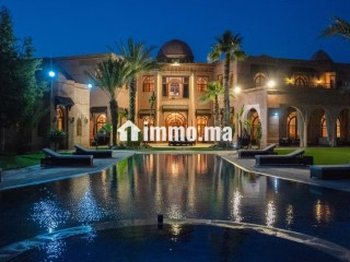 Un luxueux palais en vente à la palmeraie MARRAKECH - Appartement à vendre - Marrakech