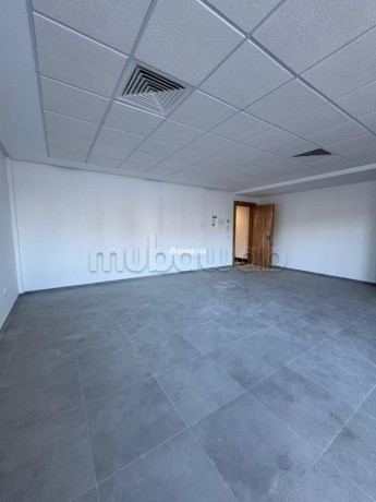 bureau-prime-neuf-125-m2-disponible-immediatement-big-1