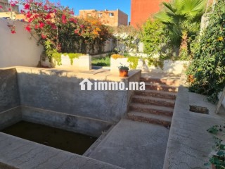 Magnifique villa à vendre à Selouane. 4 belles chambres. Porte blindée et résidence sécurisée - Villa à vendre - Autre