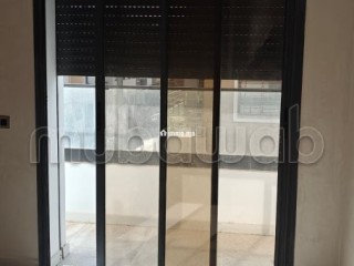 Superbe appartement à vendre à Riad Oulad Mtaa. Surface de 120 m². Antenne parabolique, résidence sécurisée - Appartement à vendre - Temara