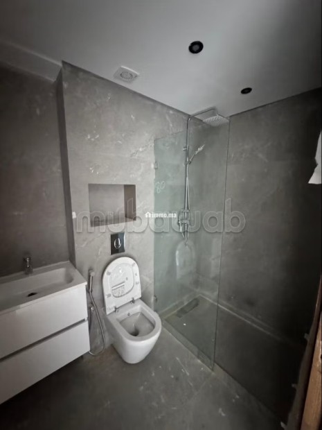 Studioà vendre à Les princesses. Surface totale 50 m². Prestation de conciergerie, air conditionné - Vente Immobilier - Casablanca - photo 3