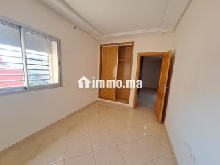 Location d'un appartement en Centre. Surface totale 110 m². Résidence avec concierge - Appartement à louer - Kenitra