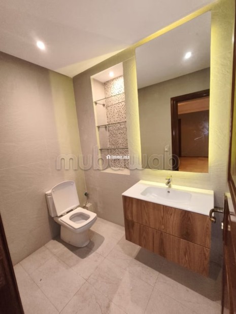 À Louer – Appartement 211 m² – Quartier Racine - Location Immobilier - Casablanca - photo 4