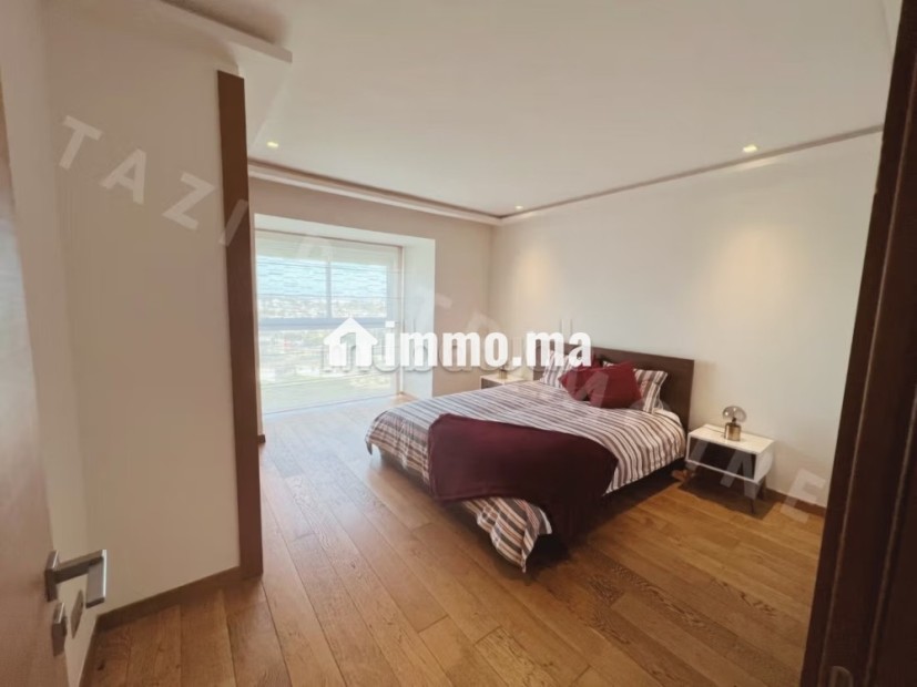 Loc meublé 2 ch avec terrasse CFC sans vis a vis - Location Immobilier - Casablanca - photo 5