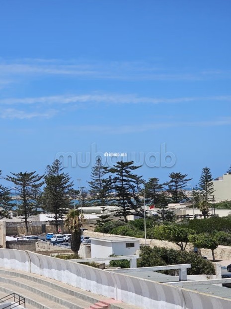 Location saisonnière à Le boulevard Mohammed V. 2 pièces. Porte blindée, sécurité - Vente Immobilier - Essaouira - photo 1