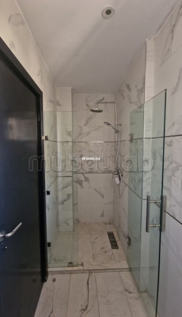 Location saisonnière à Le boulevard Mohammed V. 2 pièces. Porte blindée, sécurité - Vente Immobilier - Essaouira - photo 6