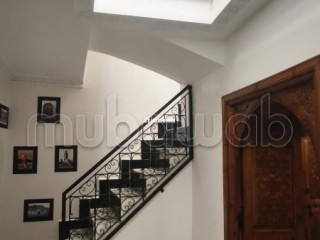 Douiria rénovée de 4 chambres - Appartement à vendre - Marrakech