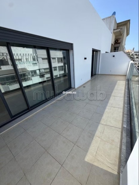 Appartement en vente à Bourgogne Ouest. 1 Pièce. Parking et ascenseur - Vente Immobilier - Casablanca - photo 1