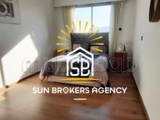 Bon deal terrasse traversant etage haut - Appartement à louer - Casablanca