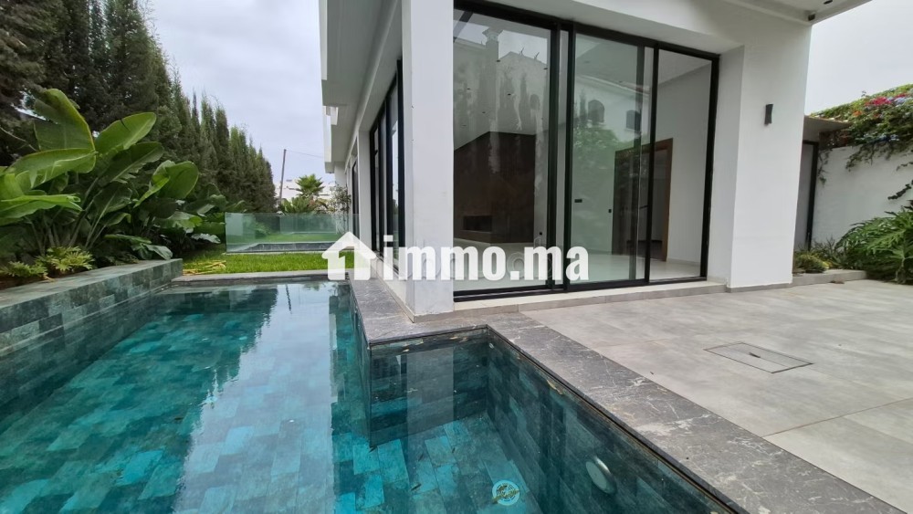 Villa moderne et récente sur Ain Diab - Location Immobilier - Casablanca - photo 5