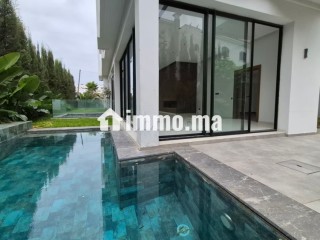 Villa moderne et récente sur Ain Diab - Villa à louer - Casablanca