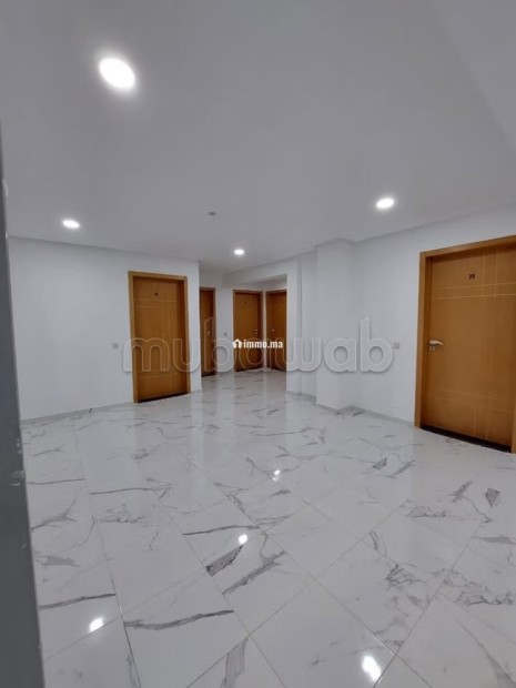 Bureau ou local commerc - Location Immobilier - Temara - photo 2