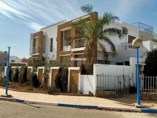 Villa 3 façades bien ensoleillée à vendre - Villa à vendre - Agadir