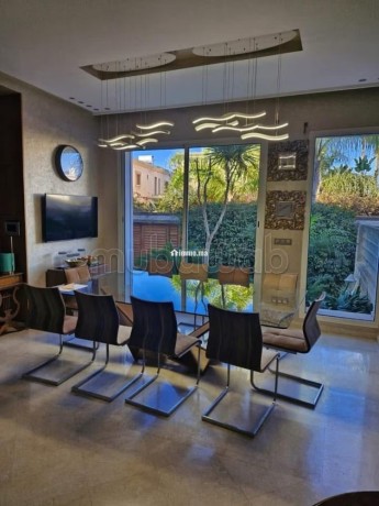 vente-villa-de-luxe-a-ain-diab-extension-5-pieces-confortables-belle-terrasse-et-jardin-big-15