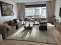 Superbe appartement à louer vide à Les princesses. Surface totale 140 m². Terrasse et ascenseur - miniature 1