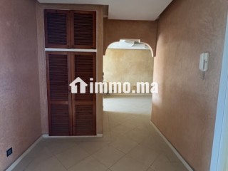Appartement à l'achat à Maârif Extension. 3 chambres. Ascenseur et terrasse - Appartement à vendre - Casablanca