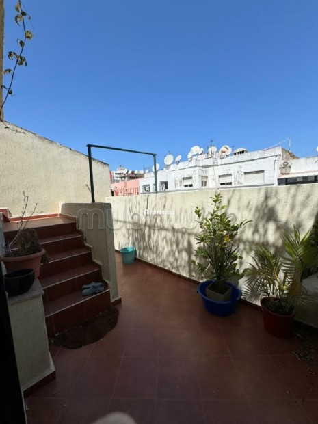 Bel appartement à vendre a 2 Mars.
Surface totale 377 m².
Ascenseur et terrasse - Vente Immobilier - Casablanca - photo 4