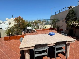Bel appartement à vendre a 2 Mars.
Surface totale 377 m².
Ascenseur et terrasse - Appartement à vendre - Casablanca