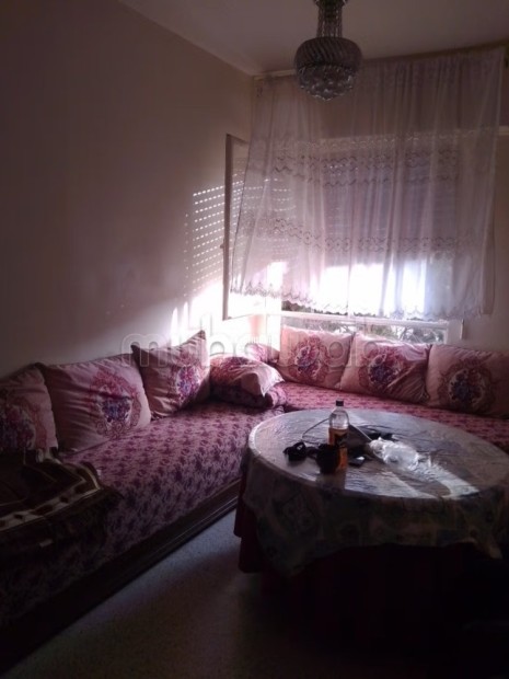 Vend appartement à Plateau Al Batha. Superficie 98 m². Salon Marocain, sécurité - Vente Immobilier - Casablanca - photo 4