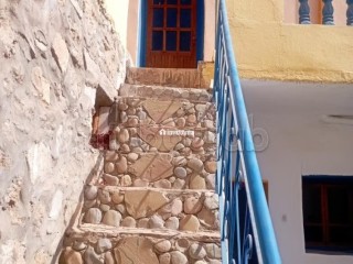 Très beau riad à vendre à Aourir. 1 Pièce. Environnement calme avec vue montagne, double vitrage - Villa à vendre