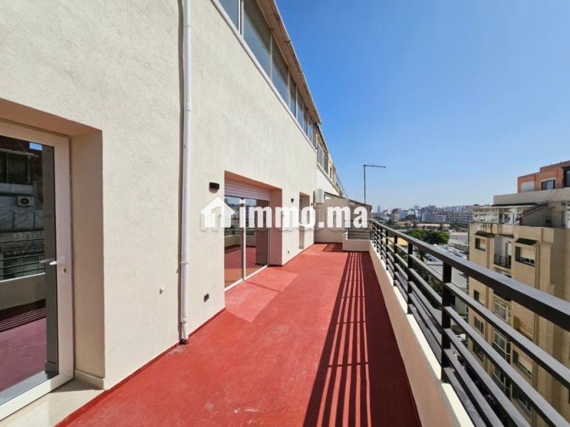 Appart neuf 3 chambres grande terrasse Bourgogne - Location Immobilier - Casablanca - photo 1