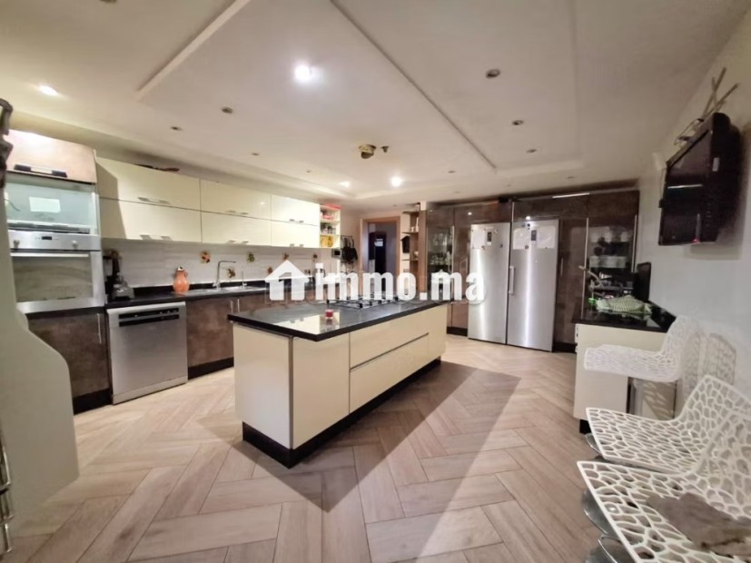 Superbe Villa Jumelée avec Piscine à Bouskoura - Vente Immobilier - Bouskoura - photo 8