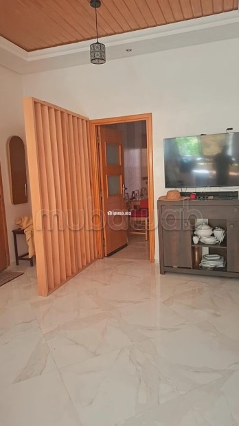 Opportunité à saisir. Appartement avec cour - Vente Immobilier - Sidi Rahal Chatai - photo 3