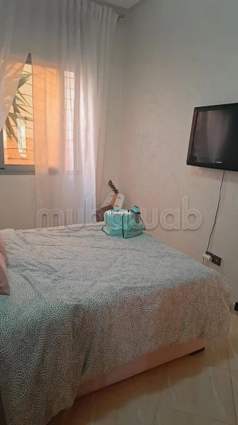 Opportunité à saisir. Appartement avec cour - Vente Immobilier - Sidi Rahal Chatai - photo 4