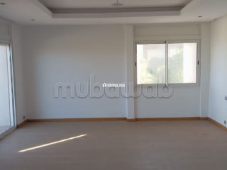Villa isolé front golf 1300m2 - Villa à vendre - Bouskoura