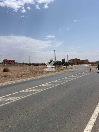 terrain-a-louer-de-50000-m2-a-marrakech-route-de-ouarzazat-big-2