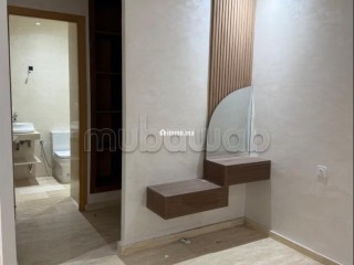 Magnifique villa à vendre à Al Boustane. 3 belles chambres. Salon avec décoration marocaine - Villa à vendre - El Jadida