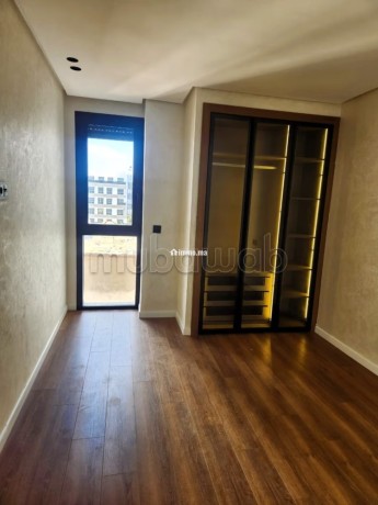studio-neuf-haute-gamme-50m2-a-bd-2mars-2pas-tram-big-3