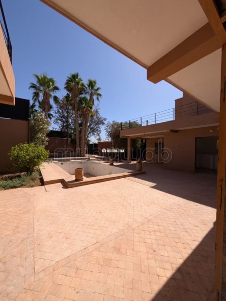 Vivez le confort absolu: Villa avec VNA à vendre - Vente Immobilier - Marrakech - photo 1