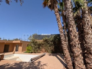Vivez le confort absolu: Villa avec VNA à vendre - Villa à vendre - Marrakech
