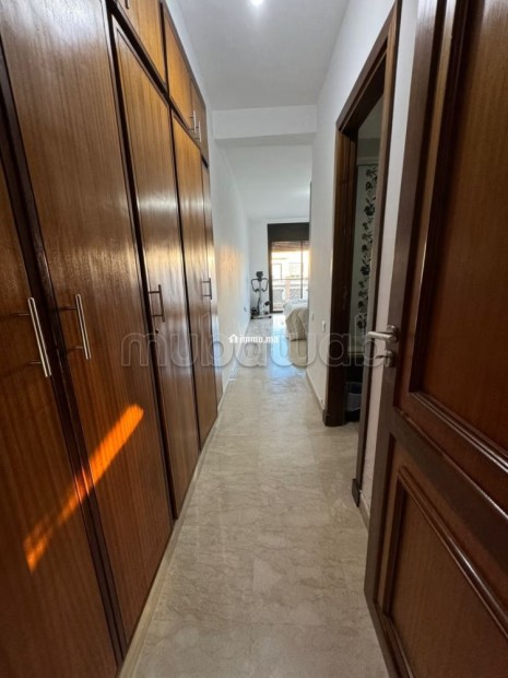 Appartement spacieux dans une résidence fermée - Location Immobilier - Rabat - photo 4