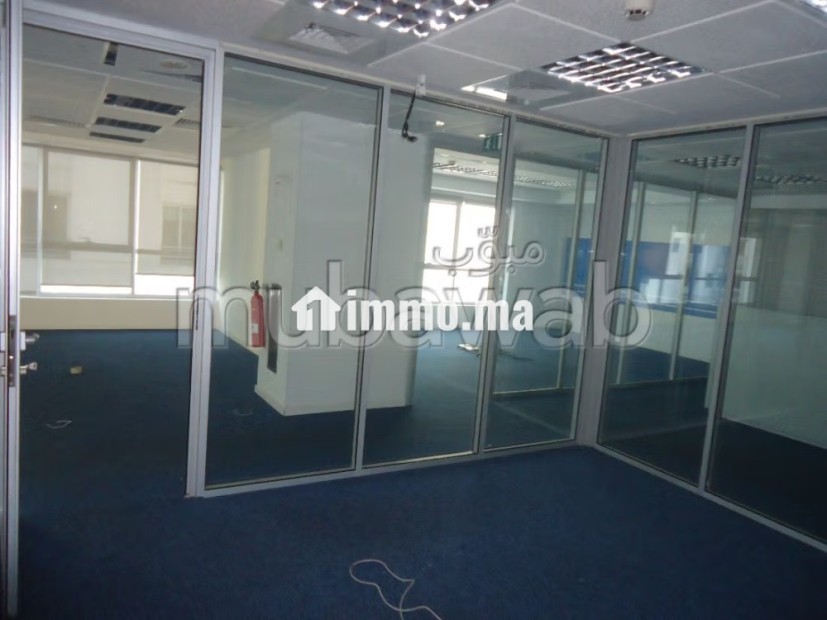 Plateau de bureau lpb 581 de 308 m² a bd Anfa - Location Immobilier - Casablanca - photo 8