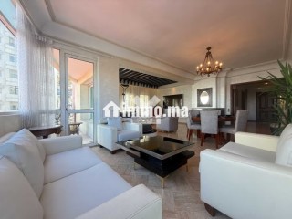 Appartement à Vendre de 205.0 m² à Casablanca, Maarif - Appartement à vendre - Casablanca