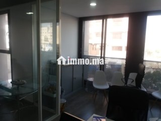 Bureaux de 65 m² à louer, avec garage et ascenseur - Bureau à louer - Casablanca