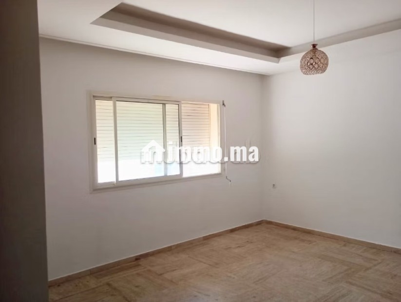 Joli appartement au centre ville - Location Immobilier - Oujda - photo 2