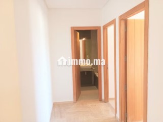 Joli appartement au centre ville - Appartement à louer - Oujda